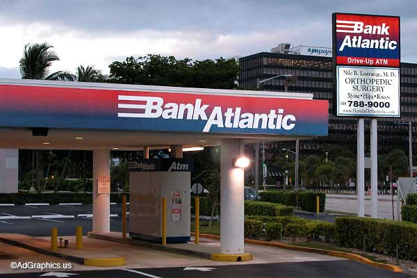 back-lit-pole-sign_ba