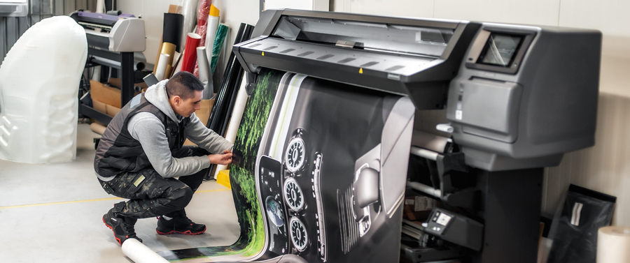 Large Format Printing Buyer’s Guide: File Specs, Color, Materials, and Turnaround